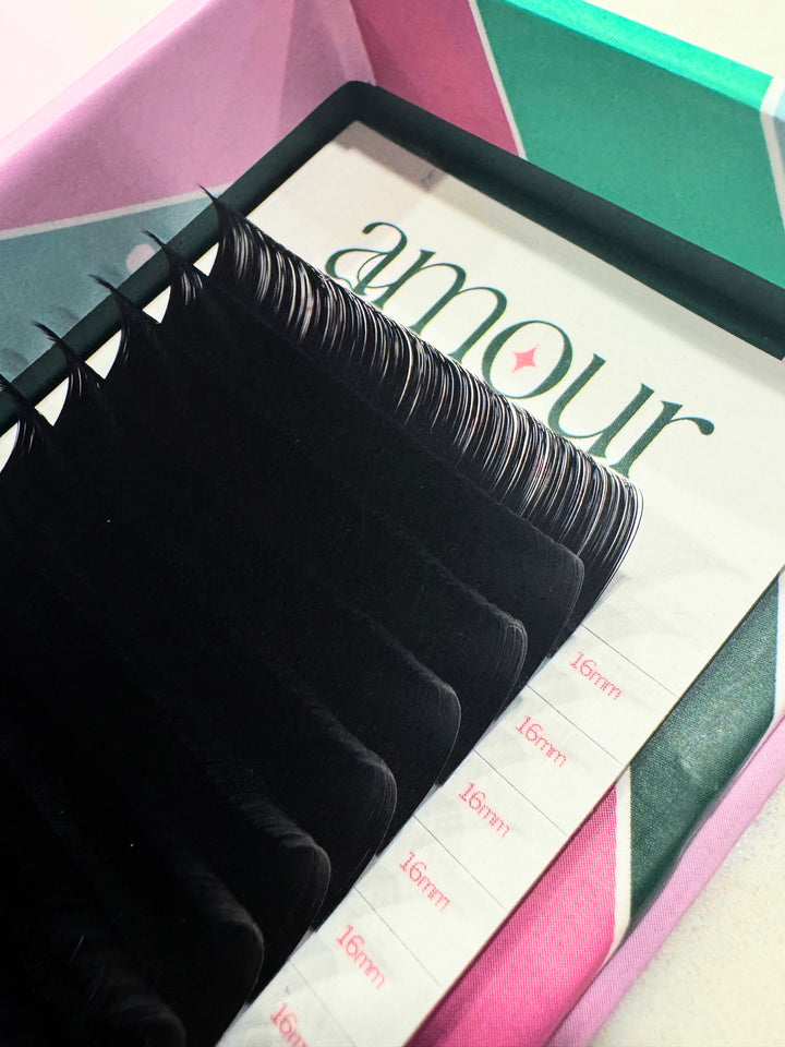 Premium Silk Volume Lashes 0.07