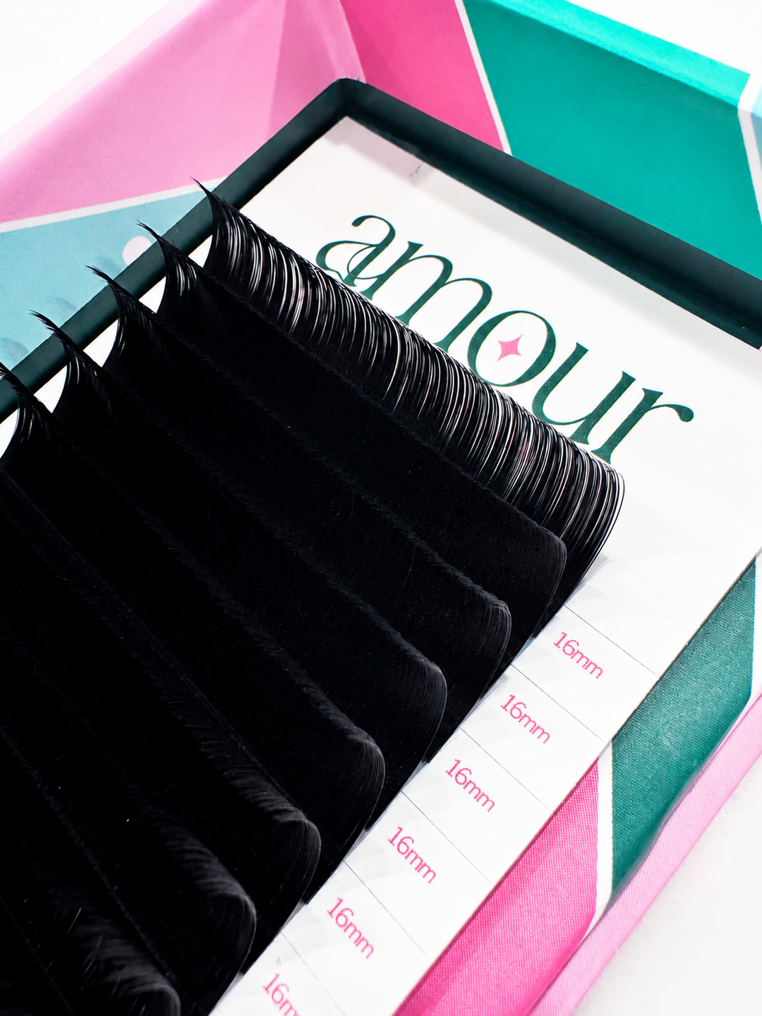 Premium Silk Volume Lashes 0.07